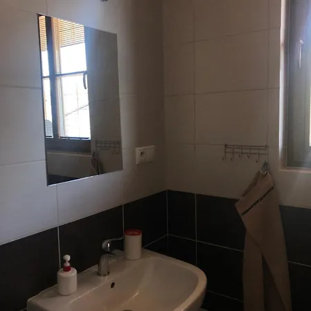 Horalka Alpesi faház Deménvölgy