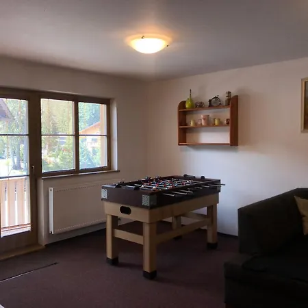 Horalka * Deménvölgy